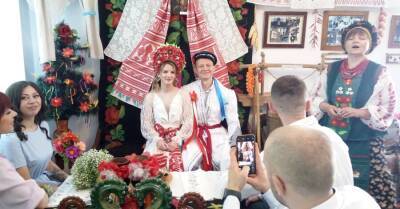 В Музее украинской свадьбы на Полтавщине можно выйти замуж в стиле XVII века