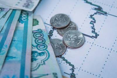 Рублю предрекли падение к концу года