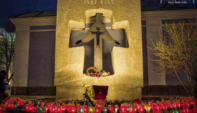 В Украине и других странах мира почтили память жертв Голодоморов (ФОТО)