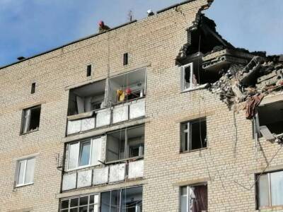 На Николаевщине взрывом снесло часть пятиэтажки (ФОТО)