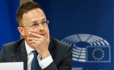Глава МИД Венгрии призвал Европу прекратить лицемерие в отношении России