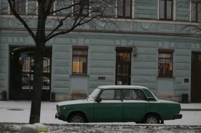 Снегопад в Петербурге: водители пострадали из-за халатности коммунальщиков