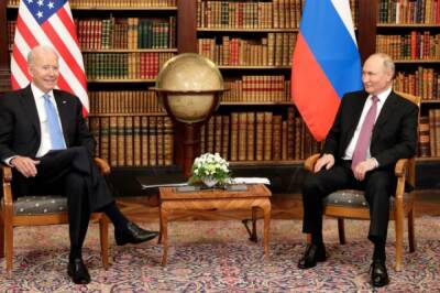 В Кремле надеются, что встреча Путина и Байдена состоится в этом году