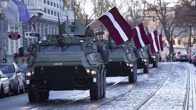 Латвия призвала ЕС и НАТО пресечь «эскалацию напряженности» на границе с Украиной
