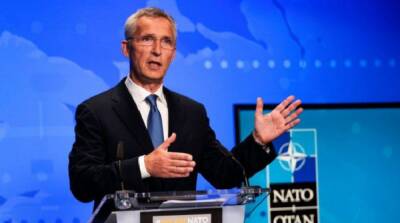 В НАТО призвали Россию отвести войска от границ Украины