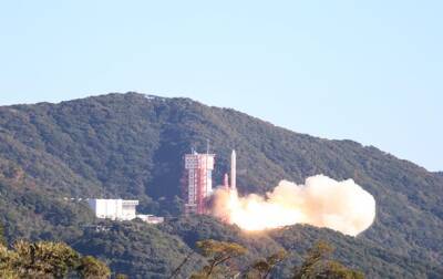 Япония запустит программу разработки многоразовой ракеты-носителя