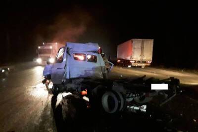В ДТП с двумя фурами под Шиловом погиб водитель «ГАЗель»