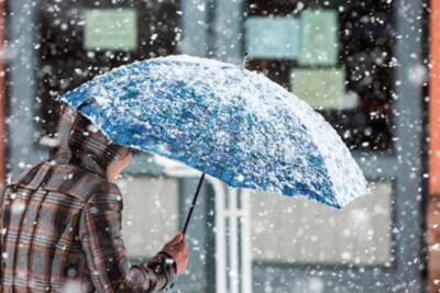 Погода на сегодня: украинцев предупредили о ливнях и мокром снеге