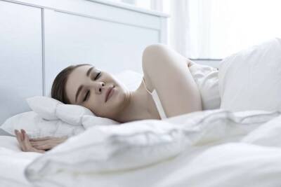 Медики назвали лучшую температуру для здорового сна - lenta.ua - США - Украина - Кливленд