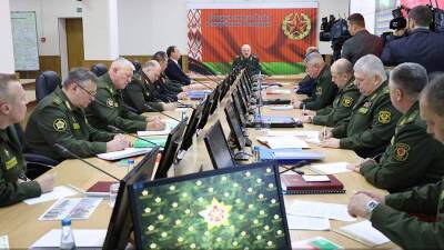 Лукашенко назвал Белоруссию звеном в цепи обострения обстановки в регионе