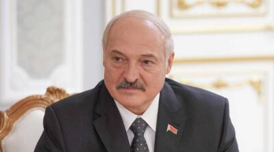 Политолог рассказал об обратном эффекте санкций против Лукашенко