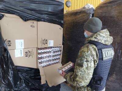Из подсанкционной Беларуси в Украину под видом торфа ввозили крупную партию сигарет