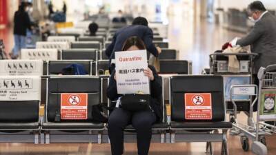 Япония запрещает въезд из-за штамма "омикрон" всем иностранцам