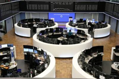 В Европе акции начали расти на фоне положительных новостей о «Омикрон»-штамме