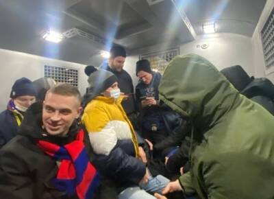Болельщик ЦСКА пожаловался на действия полиции во время задержаний после матча с «Зенитом»