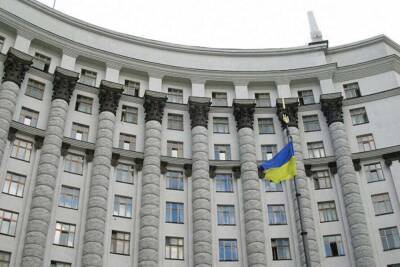 Штамм Omicron: Украина вводит самоизоляцию для приезжих из некоторых стран