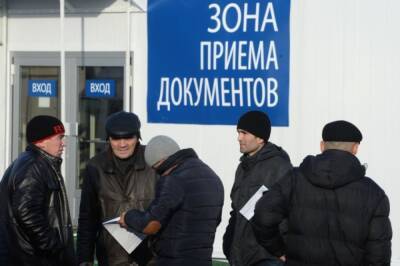 Власти Москвы провели серию информационных встреч с трудовыми мигрантами