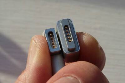 В Apple задумались о выпуске универсальной Bluetooth-зарядки для своих устройств