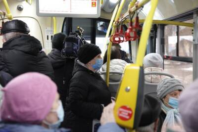 В Тверской области 250 человек оштрафовали за отсутствие масок в общественном транспорте