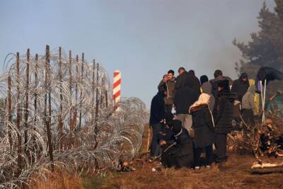 Миграционный кризис: за ночь в Польше задержали более 30 беженцев