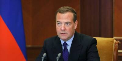 Медведев рассказал, что нужно делать с этническими анклавами на территории России