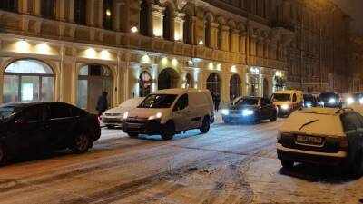 Загруженность дорожного движения в Петербурге достигла 9 баллов