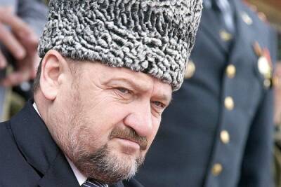 Чеченские школьники стали изучать «озаренный светом» путь Ахмата Кадырова