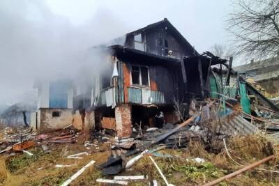 29 ноября в Смоленске горел старый нежилой дом