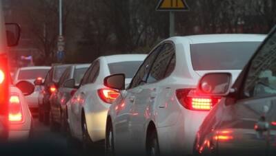 Петербург парализовали девятибалльные пробки