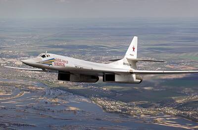 Россия с нуля собрала бомбардировщик-ракетоносец Ту-160М
