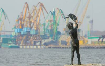 Политический мазохизм: Литва уничтожает порт Клайпеды, чтобы...