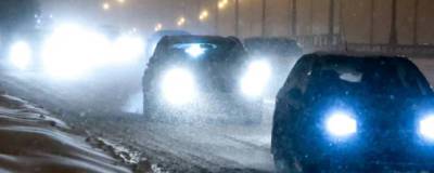 Аварии и снег на дорогах спровоцировали в Новосибирске 9-балльные пробки