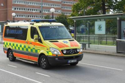 В Швеции пожилой мужчина убил человека при падении с высоты седьмого этажа