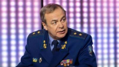 Генерал ВСУ: Киеву надо готовиться к введению военного положения