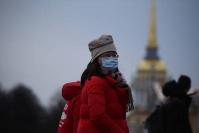 Иностранные туристы массово аннулируют туры в Петербург из-за отсутствия QR-кодов