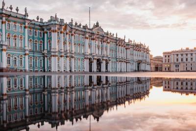 Спрос на туры в Петербург среди иностранцев упал на 20%