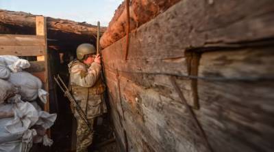 Боевики на Донбассе 7 раз обстреляли позиции ООС, погиб военный