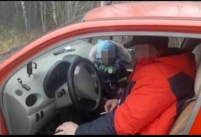 Остановленный в Тверской области гаишниками пьяный водитель вез 3-летнего ребенка