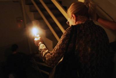 В Тверской области в дом женщины не провели свет