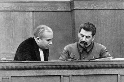 «Я устал, я ухожу!»: зачем Сталин 7 раз подавал в отставку - Русская семерка