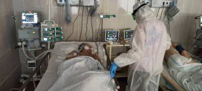 В Карелии врачи борются за жизнь пятерых крайне тяжелых ковидных больных