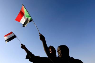 Абдель Фаттах Аль-Бурхан - Абдалла Хамдук - Премьер Судана согласился возглавить новое правительство страны - aif.ru - Судан