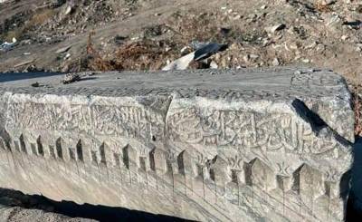 В Самарканде при демонтаже объектов недалеко от аэропорта обнаружили странные артефакты