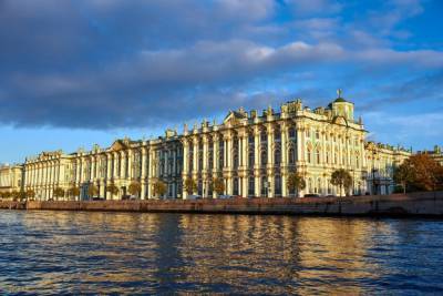 Из-за локдауна туристическая отрасль Петербурга потеряла почти 1 млрд рублей