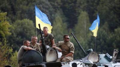 Песков прокомментировал сообщения о «военном присутствии» России у границы с Украиной
