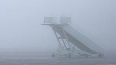 Туман в Москве привел к авиаизоляции для сотен пассажиров столичных рейсов
