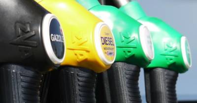 Минэкономики повысило цены на бензин, но снизило на дизтопливо