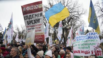 Глава Минздрава Украины прокомментировал протест у Рады против вакцинации от коронавируса