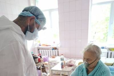 Дончане отмечают уменьшение потока пациентов в ковидных госпиталях