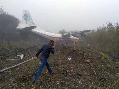 Самолет Ан-12 разбился под Иркутском